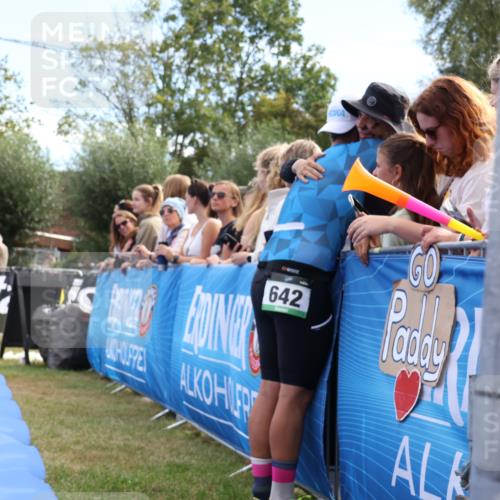 31.08.2025 - Elbe Triathlon Hamburg Strokosch-Dieckow http://msf.ph/oto/8652414 31.08.2025 11:11:21 Ziel 642, 1005 meine-sportfotos.de