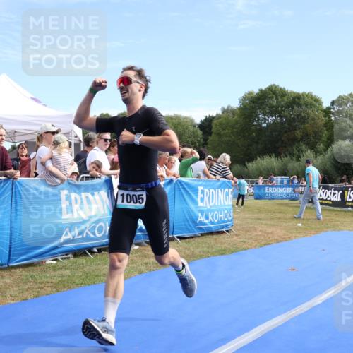 31.08.2025 - Elbe Triathlon Hamburg Strokosch-Dieckow http://msf.ph/oto/8652418 31.08.2025 11:11:23 Ziel 642, 1005 meine-sportfotos.de