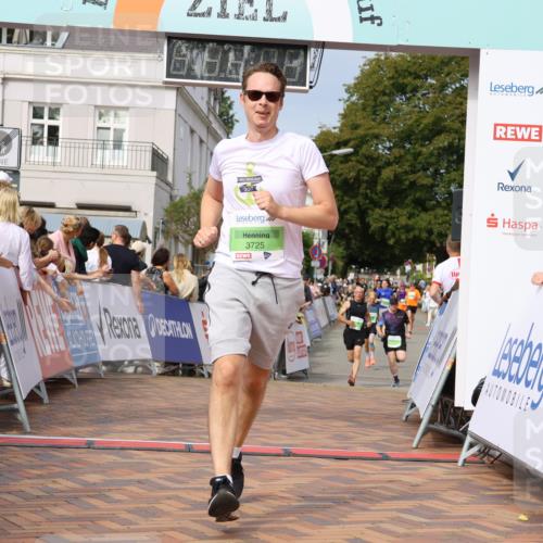 31.08.2025 - 21. Blankeneser Heldenlauf Strokosch-Dieckow http://msf.ph/oto/8652423 31.08.2025 11:10:04 Ziel 3729, 3137, 3732, 3443, 3440, 3441, 3442, 3725 meine-sportfotos.de