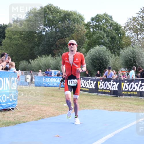 31.08.2025 - Elbe Triathlon Hamburg Strokosch-Dieckow http://msf.ph/oto/8652442 31.08.2025 11:12:08 Ziel 405, 420, 603, 1145 meine-sportfotos.de
