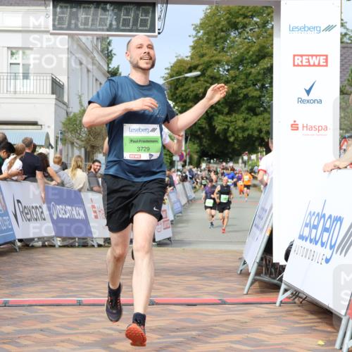 31.08.2025 - 21. Blankeneser Heldenlauf Strokosch-Dieckow http://msf.ph/oto/8652444 31.08.2025 11:10:02 Ziel 3729, 3732, 3443, 3440, 3441, 3442, 3725 meine-sportfotos.de