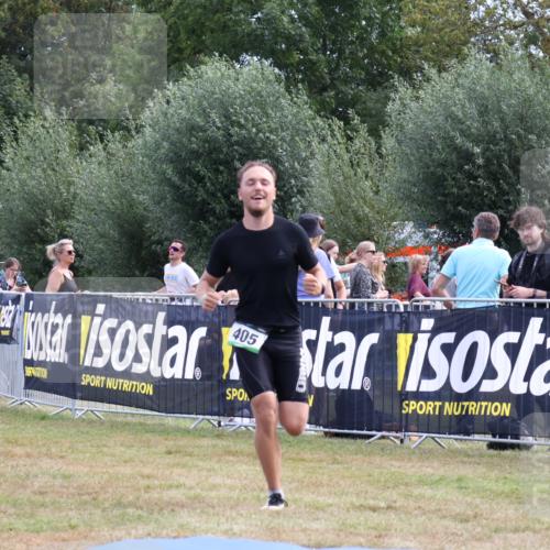 31.08.2025 - Elbe Triathlon Hamburg Strokosch-Dieckow http://msf.ph/oto/8652446 31.08.2025 11:12:13 Ziel 405, 416, 482, 989, 1064, 1145 meine-sportfotos.de