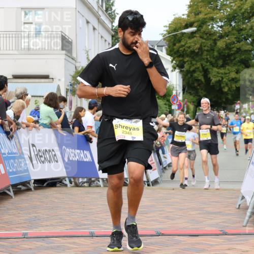 31.08.2025 - 21. Blankeneser Heldenlauf Strokosch-Dieckow http://msf.ph/oto/8652462 31.08.2025 10:28:11 Ziel 2348, 2067, 2140, 2133, 2261 meine-sportfotos.de