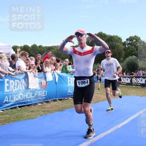 31.08.2025 - Elbe Triathlon Hamburg Strokosch-Dieckow http://msf.ph/oto/8652475 31.08.2025 11:12:22 Ziel 416, 482, 653, 984, 989, 1064, 1129 meine-sportfotos.de