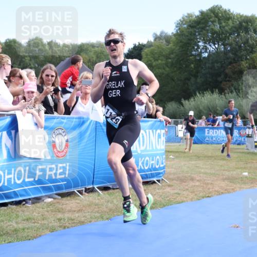 31.08.2025 - Elbe Triathlon Hamburg Strokosch-Dieckow http://msf.ph/oto/8652483 31.08.2025 11:12:25 Ziel 304, 416, 482, 653, 984, 1064, 1129 meine-sportfotos.de