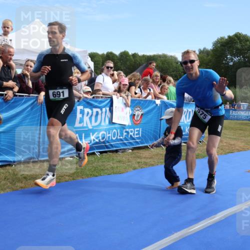 31.08.2025 - Elbe Triathlon Hamburg Strokosch-Dieckow http://msf.ph/oto/8652510 31.08.2025 11:12:42 Ziel 575, 691, 939, 1034, 1076 meine-sportfotos.de