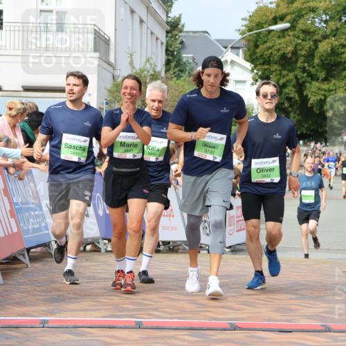 31.08.2025 - 21. Blankeneser Heldenlauf Strokosch-Dieckow http://msf.ph/oto/8652516 31.08.2025 11:09:56 Ziel 3496, 3175, 3732, 3443, 3440, 3441, 3442 meine-sportfotos.de