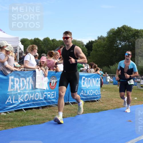 31.08.2025 - Elbe Triathlon Hamburg Strokosch-Dieckow http://msf.ph/oto/8652524 31.08.2025 11:12:51 Ziel 550, 1024, 1034, 1056 meine-sportfotos.de