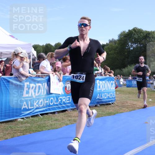 31.08.2025 - Elbe Triathlon Hamburg Strokosch-Dieckow http://msf.ph/oto/8652540 31.08.2025 11:12:55 Ziel 550, 1024, 1034, 1045, 1056 meine-sportfotos.de