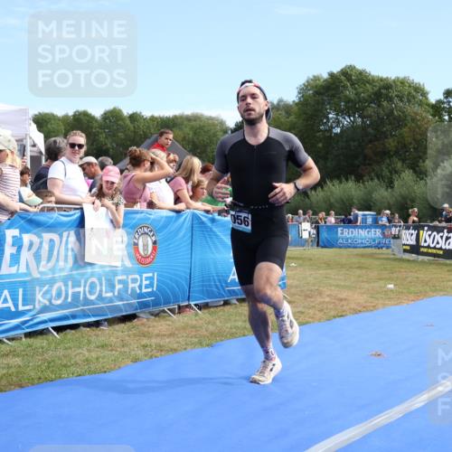 31.08.2025 - Elbe Triathlon Hamburg Strokosch-Dieckow http://msf.ph/oto/8652544 31.08.2025 11:12:57 Ziel 550, 1024, 1045, 1056, 1101 meine-sportfotos.de