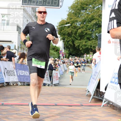 31.08.2025 - 21. Blankeneser Heldenlauf Strokosch-Dieckow http://msf.ph/oto/8652564 31.08.2025 11:09:42 Ziel 3057, 3605, 3084, 3230 meine-sportfotos.de