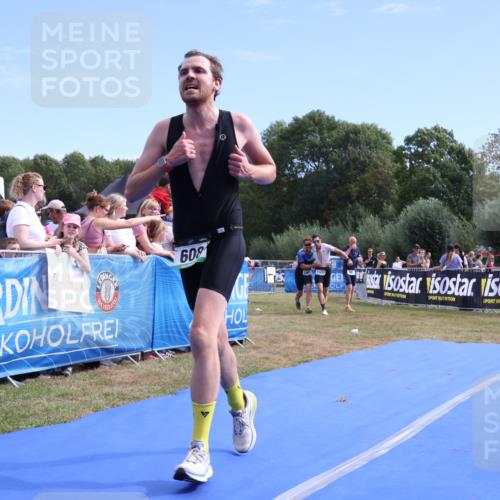 31.08.2025 - Elbe Triathlon Hamburg Strokosch-Dieckow http://msf.ph/oto/8652590 31.08.2025 11:13:28 Ziel 608, 998, 1000, 1001 meine-sportfotos.de