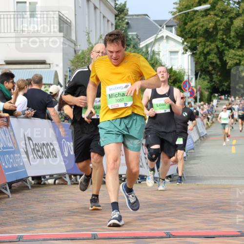 31.08.2025 - 21. Blankeneser Heldenlauf Strokosch-Dieckow http://msf.ph/oto/8652595 31.08.2025 11:09:37 Ziel 3057, 3208, 3523, 3522, 3605, 3084, 3230 meine-sportfotos.de