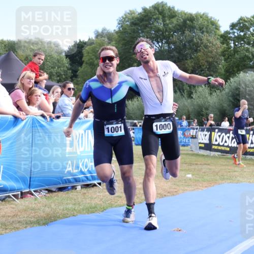 31.08.2025 - Elbe Triathlon Hamburg Strokosch-Dieckow http://msf.ph/oto/8652598 31.08.2025 11:13:31 Ziel 608, 998, 1000, 1001, 1085 meine-sportfotos.de