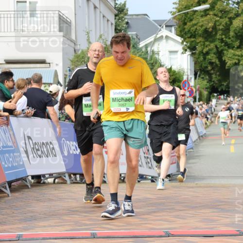 31.08.2025 - 21. Blankeneser Heldenlauf Strokosch-Dieckow http://msf.ph/oto/8652602 31.08.2025 11:09:36 Ziel 3057, 3208, 3523, 3522, 3605, 3084 meine-sportfotos.de