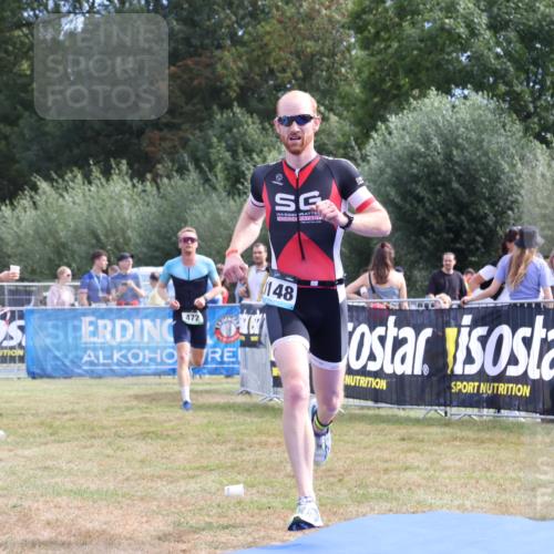 31.08.2025 - Elbe Triathlon Hamburg Strokosch-Dieckow http://msf.ph/oto/8652639 31.08.2025 11:14:00 Ziel 472, 960, 1148 meine-sportfotos.de