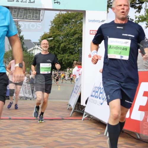 31.08.2025 - 21. Blankeneser Heldenlauf Strokosch-Dieckow http://msf.ph/oto/8652671 31.08.2025 11:09:20 Ziel 3477, 3352, 3059, 3016, 3411, 3316 meine-sportfotos.de