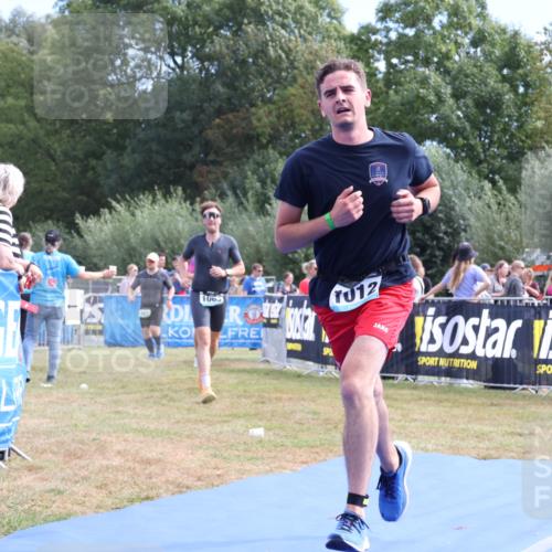 31.08.2025 - Elbe Triathlon Hamburg Strokosch-Dieckow http://msf.ph/oto/8652679 31.08.2025 11:14:25 Ziel 1012, 1063, 1088 meine-sportfotos.de