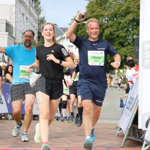 31.08.2025 - 21. Blankeneser Heldenlauf Strokosch-Dieckow http://msf.ph/oto/8652703 31.08.2025 11:09:18 Ziel 3477, 3352, 3059, 3016, 3411, 3316 meine-sportfotos.de