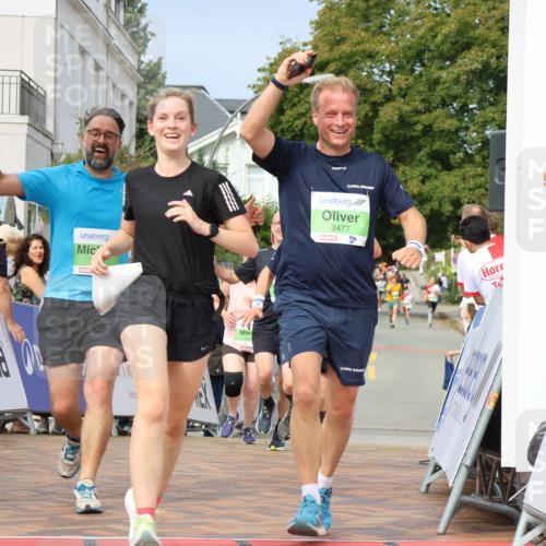 31.08.2025 - 21. Blankeneser Heldenlauf Strokosch-Dieckow http://msf.ph/oto/8652706 31.08.2025 11:09:18 Ziel 3477, 3352, 3059, 3016, 3411, 3316 meine-sportfotos.de