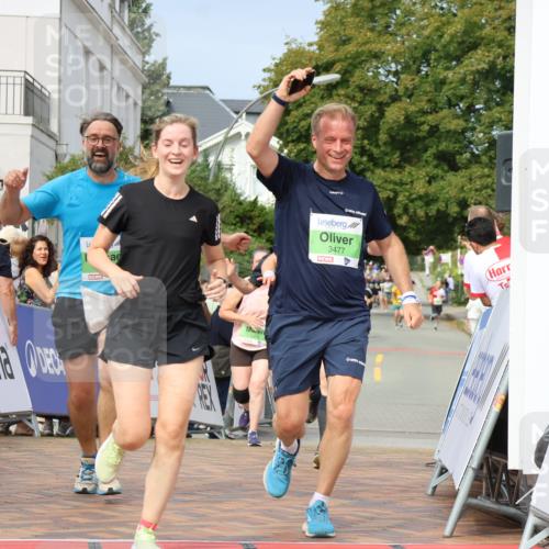 31.08.2025 - 21. Blankeneser Heldenlauf Strokosch-Dieckow http://msf.ph/oto/8652712 31.08.2025 11:09:17 Ziel 3477, 3352, 3059, 3016, 3411, 3316, 3233 meine-sportfotos.de
