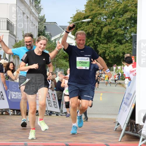 31.08.2025 - 21. Blankeneser Heldenlauf Strokosch-Dieckow http://msf.ph/oto/8652725 31.08.2025 11:09:17 Ziel 3477, 3352, 3059, 3016, 3411, 3316, 3233 meine-sportfotos.de