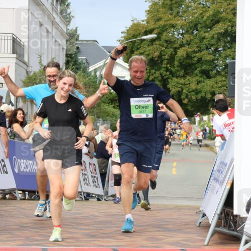 31.08.2025 - 21. Blankeneser Heldenlauf Strokosch-Dieckow http://msf.ph/oto/8652727 31.08.2025 11:09:17 Ziel 3477, 3352, 3059, 3016, 3411, 3316, 3233 meine-sportfotos.de