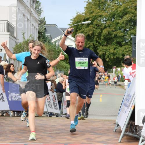 31.08.2025 - 21. Blankeneser Heldenlauf Strokosch-Dieckow http://msf.ph/oto/8652731 31.08.2025 11:09:17 Ziel 3477, 3352, 3059, 3016, 3411, 3316, 3233 meine-sportfotos.de