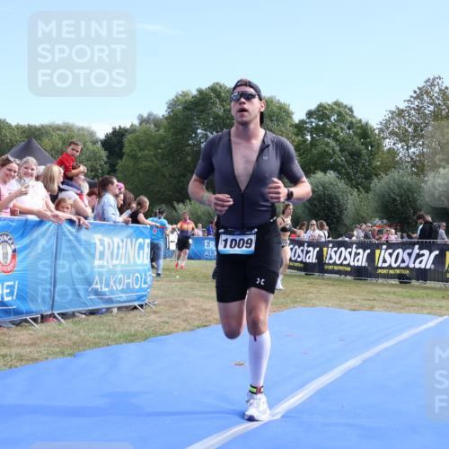 31.08.2025 - Elbe Triathlon Hamburg Strokosch-Dieckow http://msf.ph/oto/8652750 31.08.2025 11:15:00 Ziel 625, 724, 953, 1009 meine-sportfotos.de