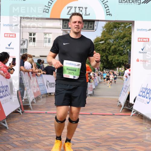 31.08.2025 - 21. Blankeneser Heldenlauf Strokosch-Dieckow http://msf.ph/oto/8652771 31.08.2025 11:09:07 Ziel 3676, 3024, 3282, 3422, 3242, 3671, 3233, 3513 meine-sportfotos.de