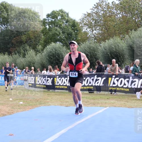 31.08.2025 - Elbe Triathlon Hamburg Strokosch-Dieckow http://msf.ph/oto/8652773 31.08.2025 11:15:33 Ziel 478, 727, 759, 974, 1016 meine-sportfotos.de