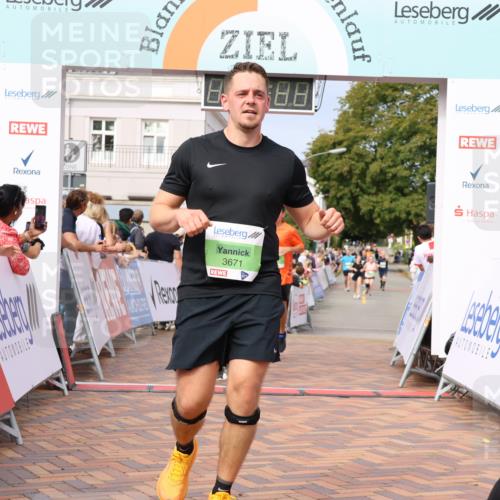 31.08.2025 - 21. Blankeneser Heldenlauf Strokosch-Dieckow http://msf.ph/oto/8652774 31.08.2025 11:09:07 Ziel 3676, 3024, 3282, 3422, 3242, 3671, 3233, 3513 meine-sportfotos.de