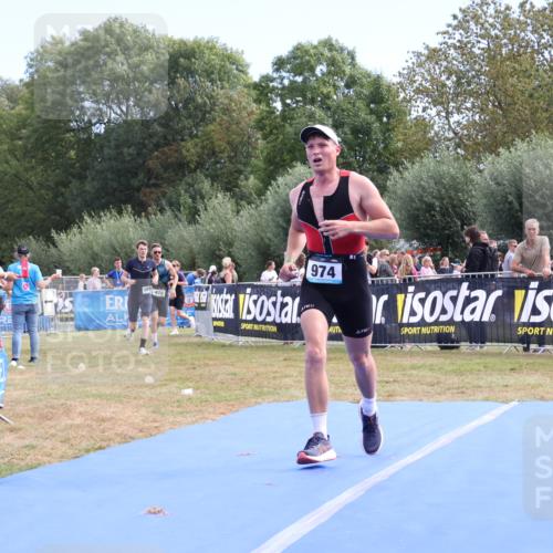 31.08.2025 - Elbe Triathlon Hamburg Strokosch-Dieckow http://msf.ph/oto/8652775 31.08.2025 11:15:34 Ziel 478, 727, 759, 974, 1016 meine-sportfotos.de