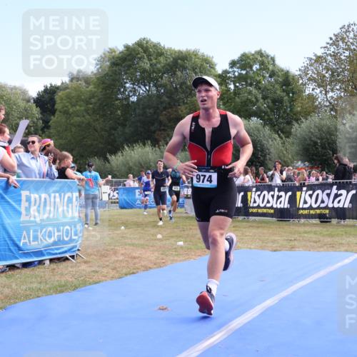 31.08.2025 - Elbe Triathlon Hamburg Strokosch-Dieckow http://msf.ph/oto/8652776 31.08.2025 11:15:34 Ziel 478, 727, 759, 974, 1016 meine-sportfotos.de