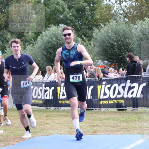 31.08.2025 - Elbe Triathlon Hamburg Strokosch-Dieckow http://msf.ph/oto/8652780 31.08.2025 11:15:37 Ziel 478, 727, 759, 974, 1016 meine-sportfotos.de