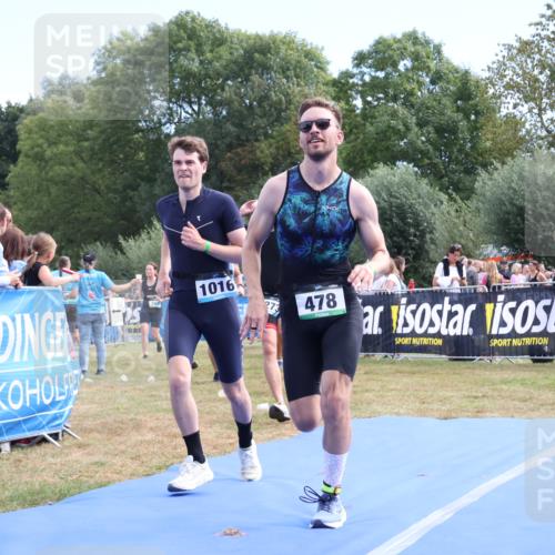 31.08.2025 - Elbe Triathlon Hamburg Strokosch-Dieckow http://msf.ph/oto/8652784 31.08.2025 11:15:38 Ziel 478, 727, 759, 974, 1016 meine-sportfotos.de