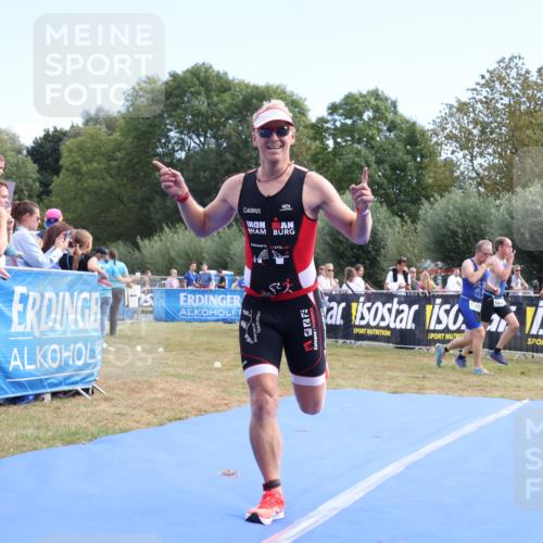 31.08.2025 - Elbe Triathlon Hamburg Strokosch-Dieckow http://msf.ph/oto/8652813 31.08.2025 11:16:04 Ziel 716, 1123, 1180 meine-sportfotos.de