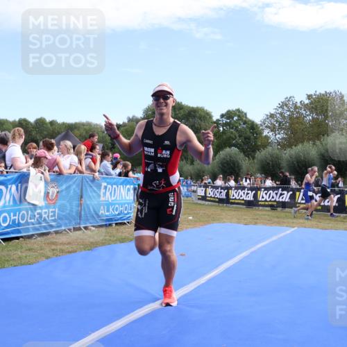 31.08.2025 - Elbe Triathlon Hamburg Strokosch-Dieckow http://msf.ph/oto/8652816 31.08.2025 11:16:04 Ziel 716, 1123, 1180 meine-sportfotos.de