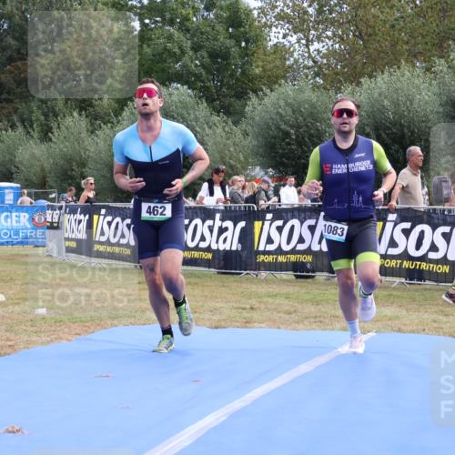 31.08.2025 - Elbe Triathlon Hamburg Strokosch-Dieckow http://msf.ph/oto/8652819 31.08.2025 11:16:13 Ziel 462, 1083 meine-sportfotos.de