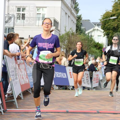31.08.2025 - 21. Blankeneser Heldenlauf Strokosch-Dieckow http://msf.ph/oto/8652831 31.08.2025 11:09:00 Ziel 3393, 3676, 3024, 3282, 3242, 3629, 3630, 3417, 3098, 3097 meine-sportfotos.de