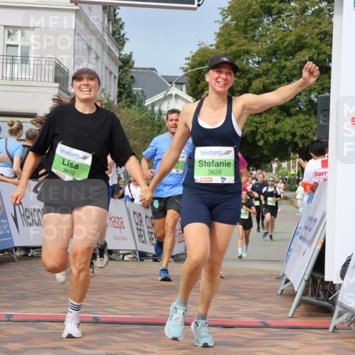 31.08.2025 - 21. Blankeneser Heldenlauf Strokosch-Dieckow http://msf.ph/oto/8652871 31.08.2025 11:08:55 Ziel 3393, 3159, 3081, 3079, 3629, 3630, 3417, 3098, 3097 meine-sportfotos.de