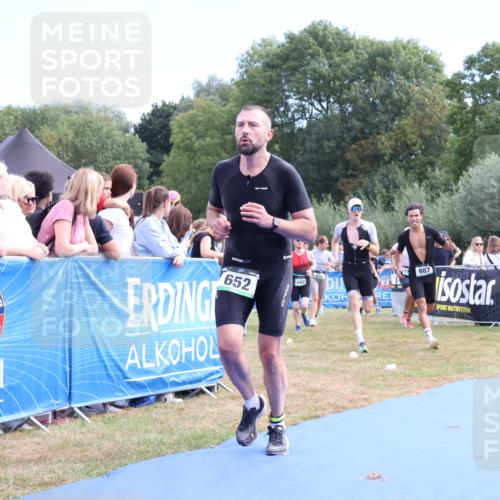 31.08.2025 - Elbe Triathlon Hamburg Strokosch-Dieckow http://msf.ph/oto/8652884 31.08.2025 11:17:34 Ziel 421, 652, 725, 987, 1042, 1070, 1109, 1160 meine-sportfotos.de
