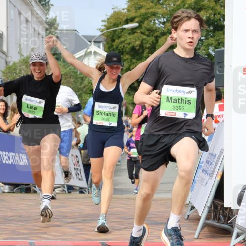 31.08.2025 - 21. Blankeneser Heldenlauf Strokosch-Dieckow http://msf.ph/oto/8652906 31.08.2025 11:08:54 Ziel 3393, 3159, 3081, 3079, 3629, 3630, 3417, 3098, 3097 meine-sportfotos.de