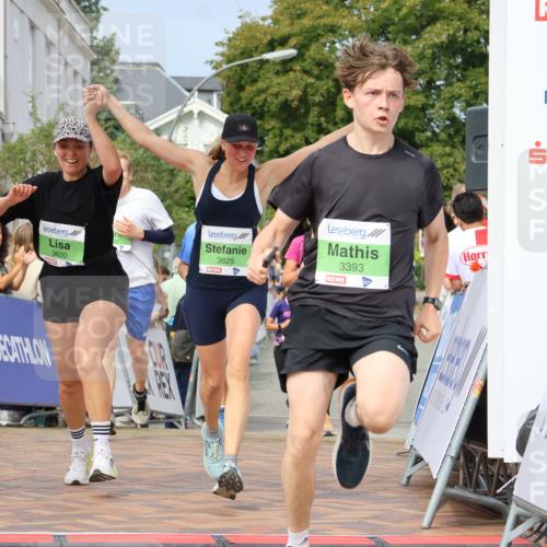 31.08.2025 - 21. Blankeneser Heldenlauf Strokosch-Dieckow http://msf.ph/oto/8652910 31.08.2025 11:08:54 Ziel 3393, 3159, 3081, 3079, 3629, 3630, 3417, 3098, 3097 meine-sportfotos.de