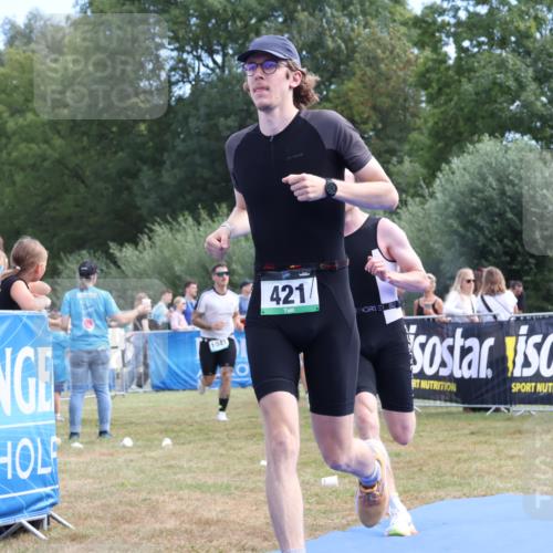 31.08.2025 - Elbe Triathlon Hamburg Strokosch-Dieckow http://msf.ph/oto/8652911 31.08.2025 11:17:42 Ziel 421, 937, 978, 979, 1041, 1042, 1070, 1109, 1160 meine-sportfotos.de