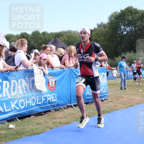 31.08.2025 - Elbe Triathlon Hamburg Strokosch-Dieckow http://msf.ph/oto/8652943 31.08.2025 11:18:05 Ziel 574, 601, 616, 723 meine-sportfotos.de