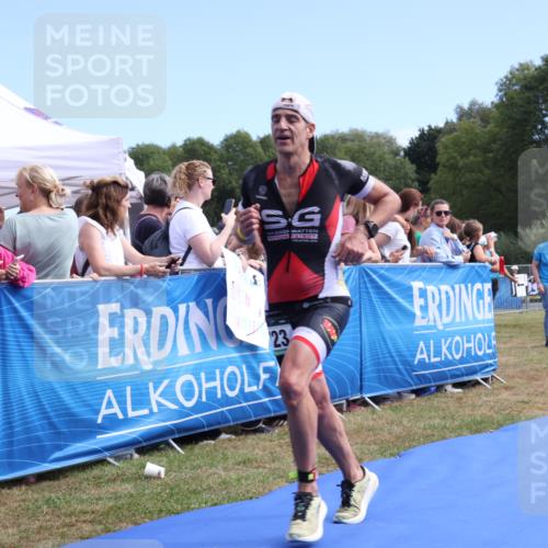31.08.2025 - Elbe Triathlon Hamburg Strokosch-Dieckow http://msf.ph/oto/8652945 31.08.2025 11:18:05 Ziel 574, 601, 616, 723 meine-sportfotos.de
