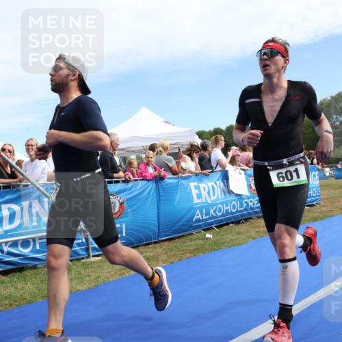 31.08.2025 - Elbe Triathlon Hamburg Strokosch-Dieckow http://msf.ph/oto/8652960 31.08.2025 11:18:11 Ziel 302, 459, 574, 601, 616 meine-sportfotos.de