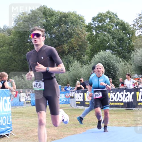 31.08.2025 - Elbe Triathlon Hamburg Strokosch-Dieckow http://msf.ph/oto/8652962 31.08.2025 11:18:15 Ziel 302, 459, 574, 601, 616 meine-sportfotos.de
