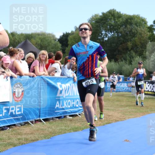 31.08.2025 - Elbe Triathlon Hamburg Strokosch-Dieckow http://msf.ph/oto/8652989 31.08.2025 11:18:27 Ziel 521, 678, 950, 1028, 1030, 1031, 1035 meine-sportfotos.de